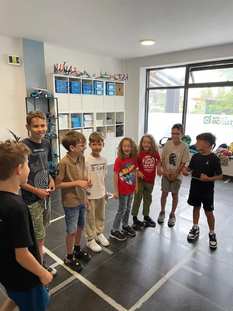 Nu vrei neapărat un copil programator? Nici noi nu promitem asta.