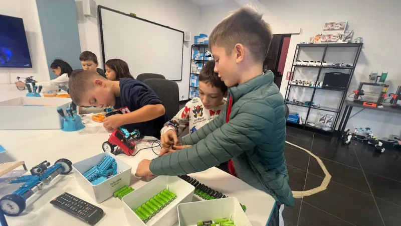 Robotică de la vârste fragede – Ce spun studiile?